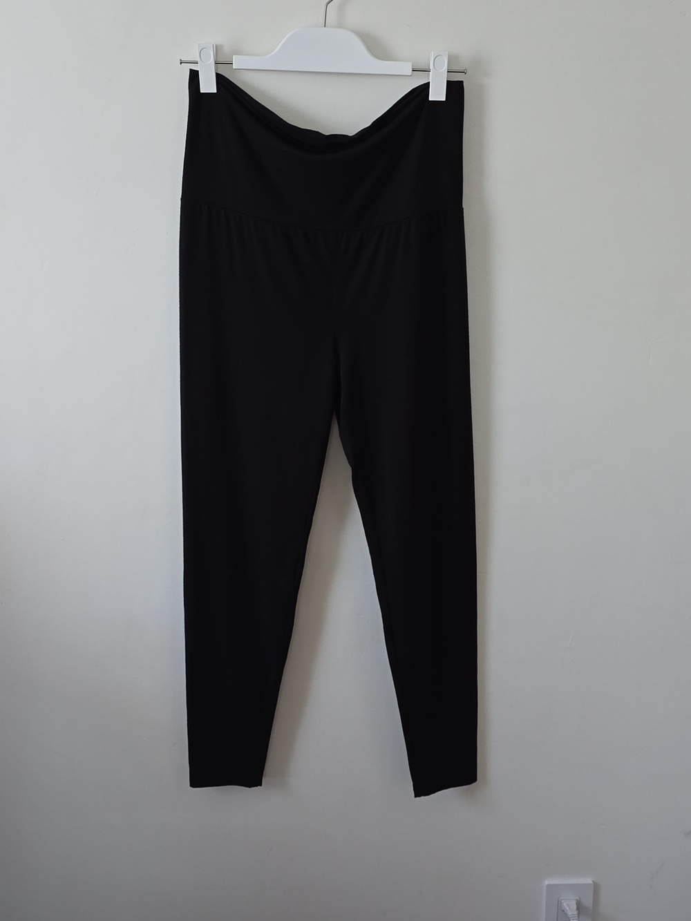 Hatch Maternity Black High-Waist Leggings Small